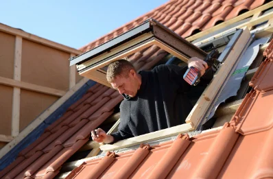 Pose de fenêtres de toit Velux à Heimsbrunn